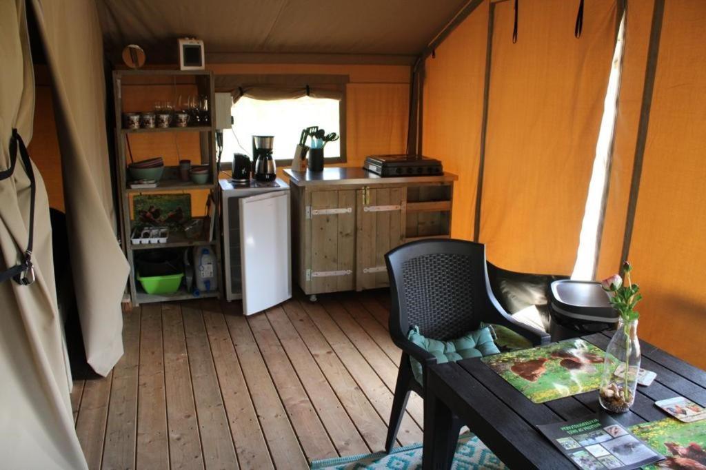 Camping De Waterbuffelfarm Oldemarkt Phòng bức ảnh